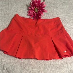 NIKE TENNIS SKIRT SIZE XL